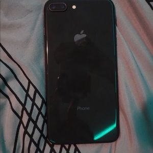 Unlocked iPhone 8 Plus